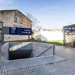 Lovelystay - Urban Cottage
